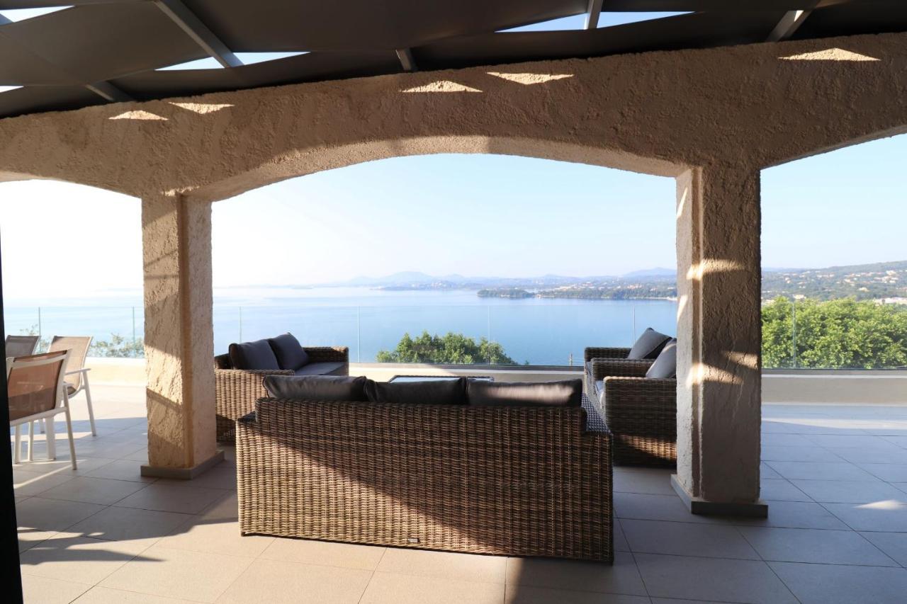 Villa Faiax Pyrgi  المظهر الخارجي الصورة